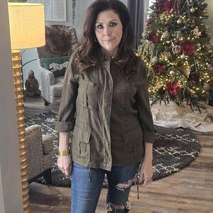 Sanctuary Lightweight Utility Jacket With 4 Pockets in Olive-Large